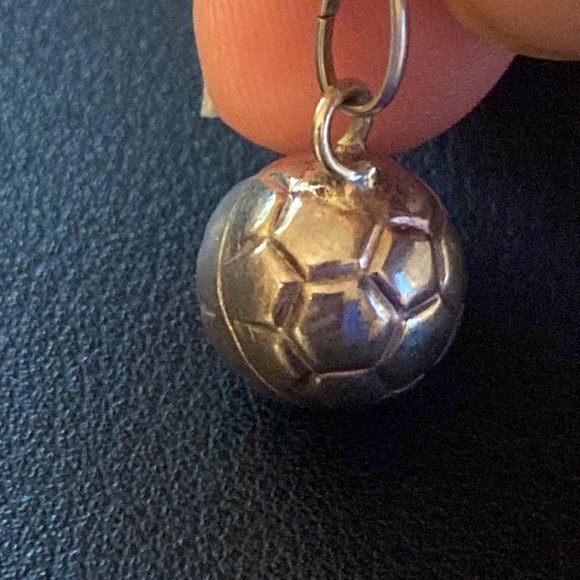 Vintage 925 Italy Soccer Ball Pendant/Charm - Picture 2 of 6
